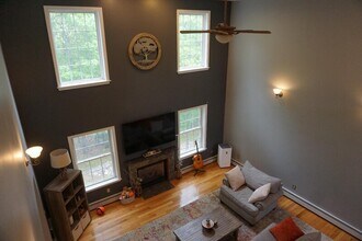 60 Rockwood Dr in Sanford, ME - Building Photo - Building Photo