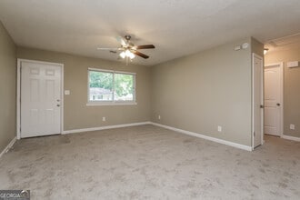 41 Libby Ln in Jonesboro, GA - Building Photo - Building Photo