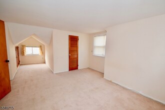 355 Mountain Ave in Springfield, NJ - Building Photo - Building Photo