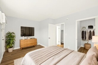 616 San Pascual Ave in Los Angeles, CA - Building Photo - Building Photo