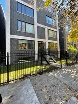 215 S Hamilton Ave in Chicago, IL - Building Photo