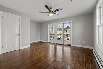 38 Sturgis St in Winthrop, MA - Building Photo - Building Photo