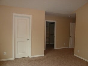 1739 Highlight Ct S in Salem, OR - Building Photo - Building Photo