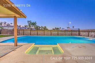 5198 Hibbetts Dr in Las Vegas, NV - Building Photo - Building Photo