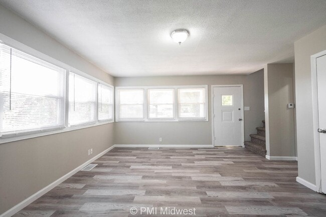 6276 Eastgate Ave in Indianapolis, IN - Building Photo - Building Photo