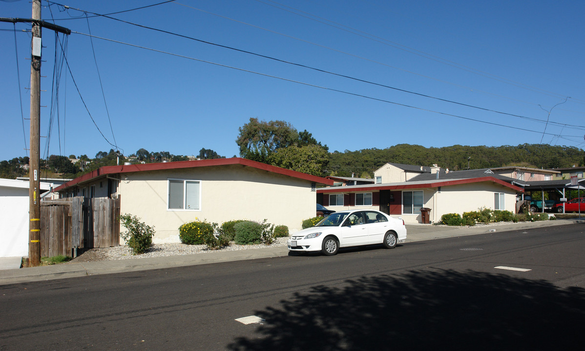 5441 Glenn Ave in San Pablo, CA - Building Photo