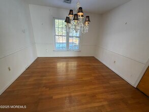 550 Wall St in Eatontown, NJ - Building Photo - Building Photo