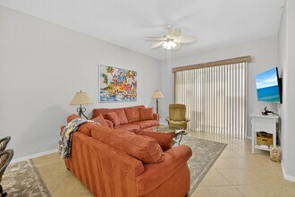 17100 Bridgestone Ct in Ft. Myers, FL - Building Photo - Building Photo