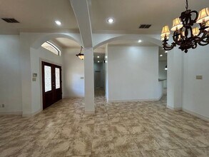 3333 Hagen Lp in Laredo, TX - Building Photo - Building Photo