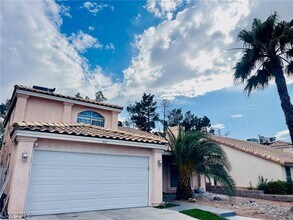 714 Rusty Spur Dr in Henderson, NV - Building Photo - Building Photo