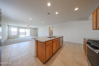 25345 N 172nd Dr in Surprise, AZ - Building Photo - Building Photo