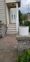 28 Lyon St, Unit 28 Lyon St. Apt. 3 in Worcester, MA - Building Photo - Building Photo