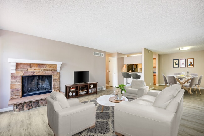 property at 6505 Kalua Rd