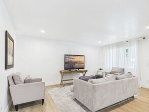 1233 W 11th St in Tempe, AZ - Building Photo - Building Photo