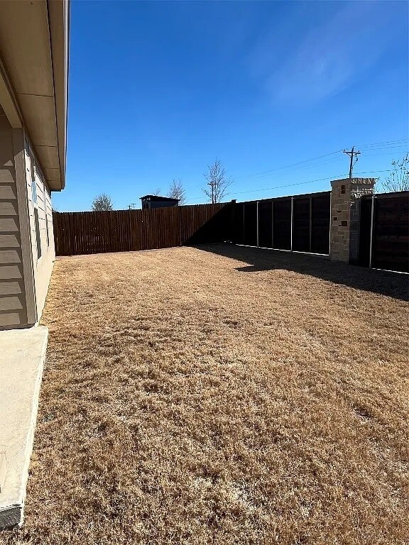 316 Chuck Wagon Dr in Royse City, TX - Foto de edificio - Building Photo