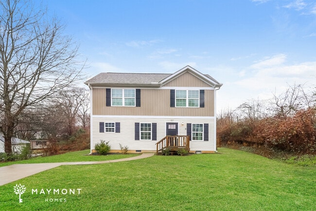 property at 1511 Hollyleaf Ave