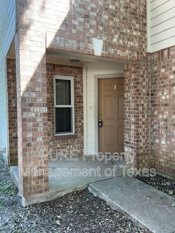 246 Marvin Cove in Hutto, TX - Building Photo - Building Photo