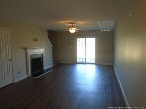 172 Collinwood Dr in Raeford, NC - Building Photo - Building Photo