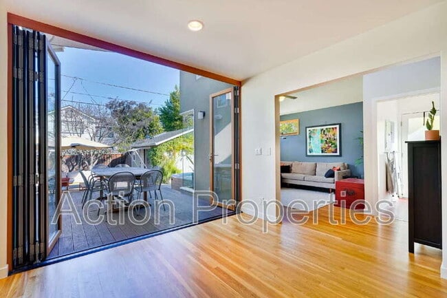 360 Velarde St in Mountain View, CA - Building Photo - Building Photo