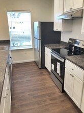 East Breeze in East York, PA - Building Photo - Building Photo