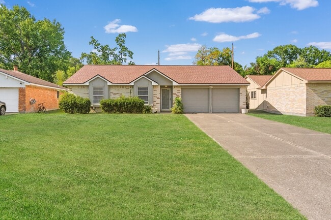 property at 19819 Lions Gate Ct