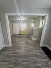 3291 Hovey St in Indianapolis, IN - Building Photo - Building Photo