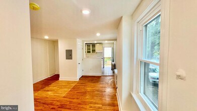 2148 Green St in Philadelphia, PA - Building Photo - Building Photo