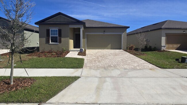 2443 Grey Hawk Dr in Kissimmee, FL - Building Photo - Building Photo