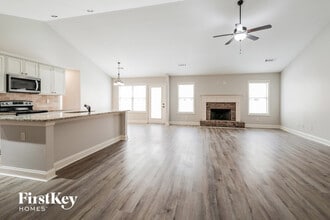 301 Emily Forest Way in Pendergrass, GA - Building Photo - Building Photo