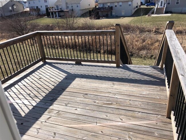 478 Honeysuckle Creek Dr in Wentzville, MO - Building Photo - Building Photo