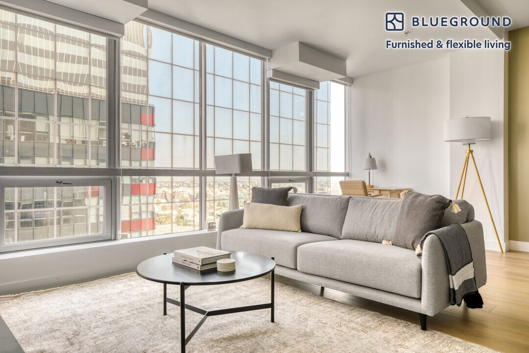 3540 Wilshire Blvd, Unit FL12-ID874 in Los Angeles, CA - Building Photo