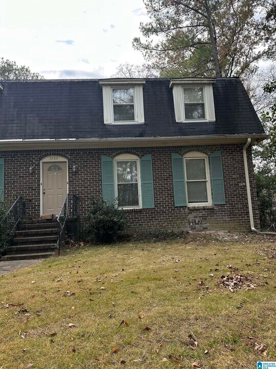 3208 Westbrook Dr in Birmingham, AL - Building Photo