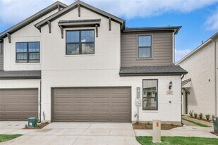 1217 Lamar Dr in Lewisville, TX - Building Photo