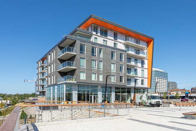 Block 13 in Gatineau, QC - Building Photo - Building Photo