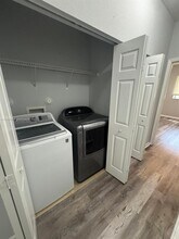 8811 S Isles Cir, Unit 8811 in Tamarac, FL - Building Photo - Building Photo