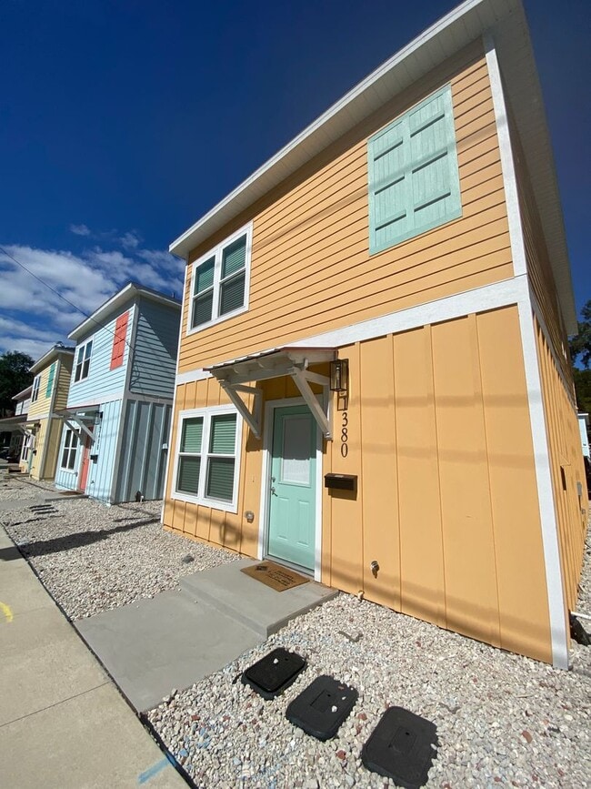 property at 1380 NW 5th Ave
