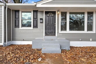 315 St Anthony Ln in Florissant, MO - Building Photo - Building Photo