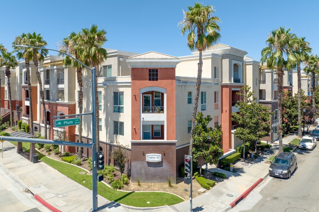 Metro 102 Apartments in Ontario, CA - Building Photo