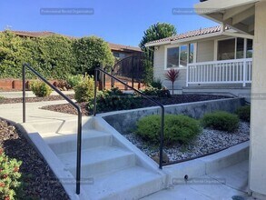 148 Lancaster Way in Vallejo, CA - Building Photo - Building Photo