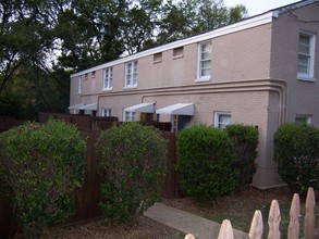 Wareingwoood Apartments in Montgomery, AL - Building Photo - Building Photo