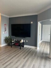 23 Pierside Dr, Unit 323 in Baltimore, MD - Building Photo - Building Photo