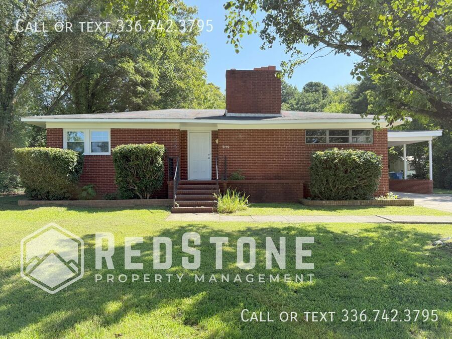 418 E Harden St in Graham, NC - Building Photo