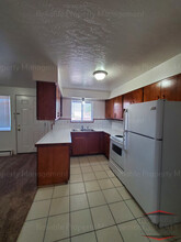 129 4th St, Unit 129 in Idaho Falls, ID - Foto de edificio - Building Photo