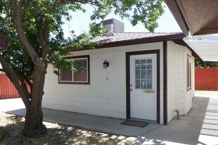 22924 Clover Spring Pl in Tehachapi, CA - Building Photo
