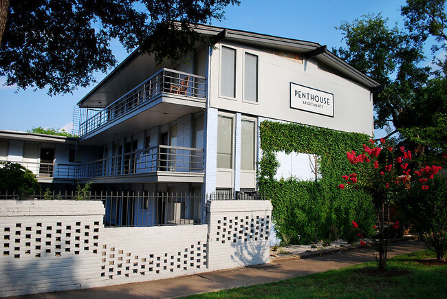 Penthouse in Austin, TX - Building Photo - Building Photo