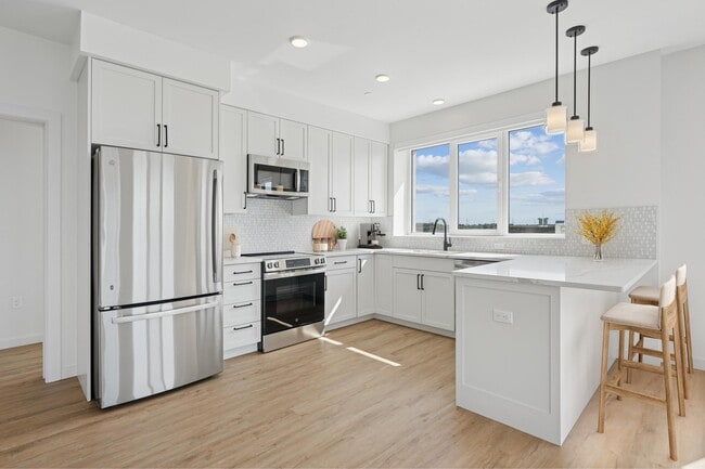 Epicurean in Salem, NH - Building Photo - Building Photo