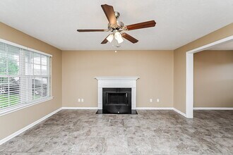 319 Sarna Dr in La Vergne, TN - Building Photo - Building Photo