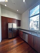 42 Iron Horse Ln in Walnut Creek, CA - Foto de edificio - Building Photo