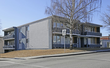 2919 Unwin Rd NW in Calgary, AB - Building Photo - Primary Photo