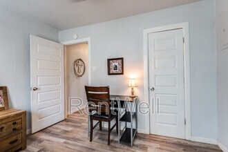 2317 37th St in Lubbock, TX - Building Photo - Building Photo